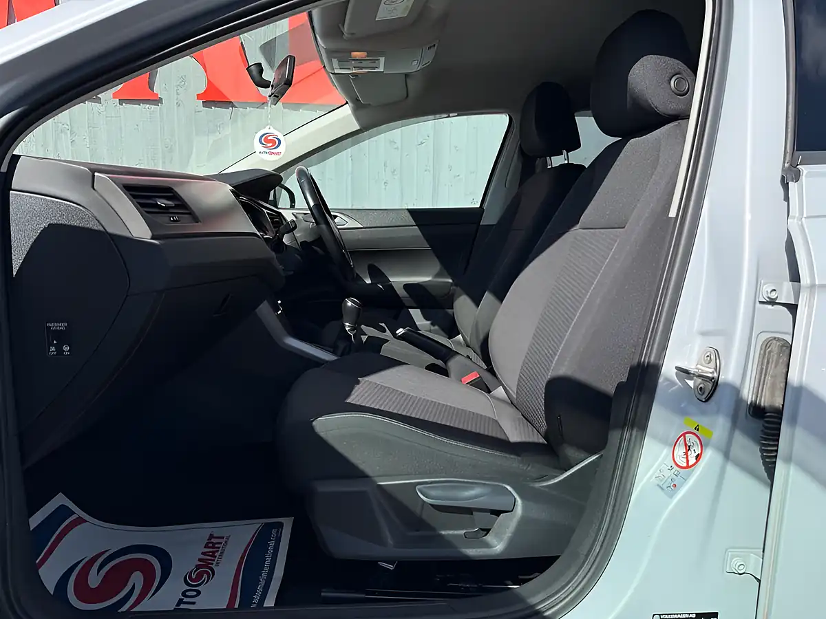 Used 2019 Volkswagen Polo Se Silver - Interior and Exterior details 12
