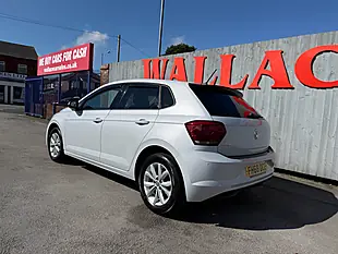 Used 2019 Volkswagen Polo Se Silver - Interior and Exterior details 15