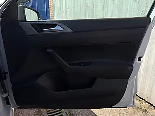Used 2019 Volkswagen Polo Se Silver - Interior and Exterior details 17