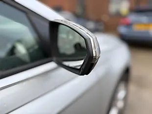 Used 2019 Volkswagen Polo Se Silver - Interior and Exterior details 10