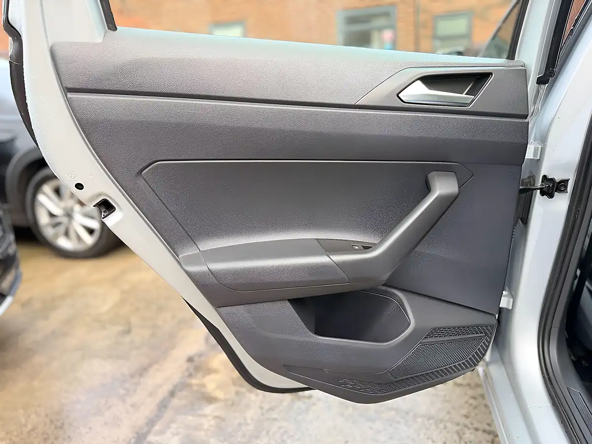 Used 2019 Volkswagen Polo Se Silver - Interior and Exterior details 15