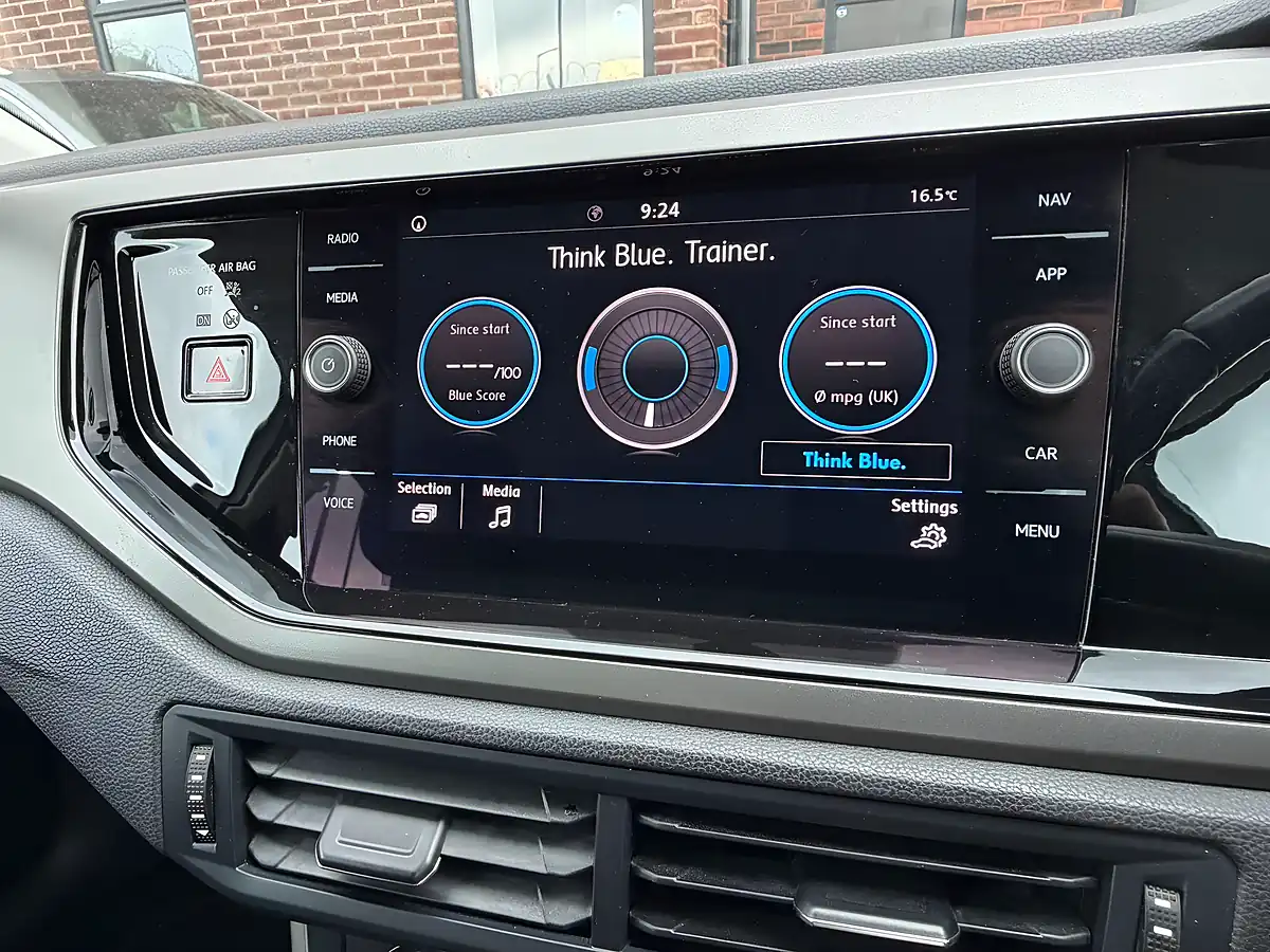 Used 2019 Volkswagen Polo Se Silver - Interior and Exterior details 19