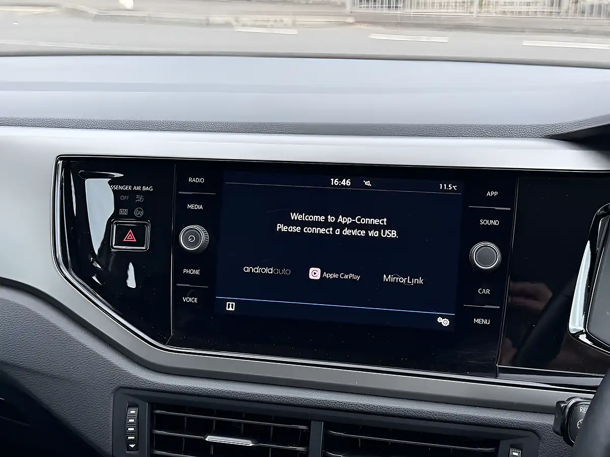 Used 2019 Volkswagen Polo Se Silver - Interior and Exterior details 14