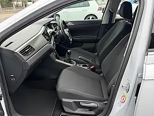 Used 2019 Volkswagen Polo Se Silver - Interior and Exterior details 16