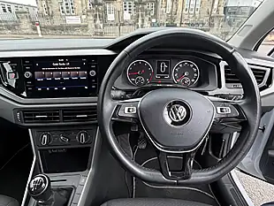 Used 2019 Volkswagen Polo Se Silver - Interior and Exterior details 8
