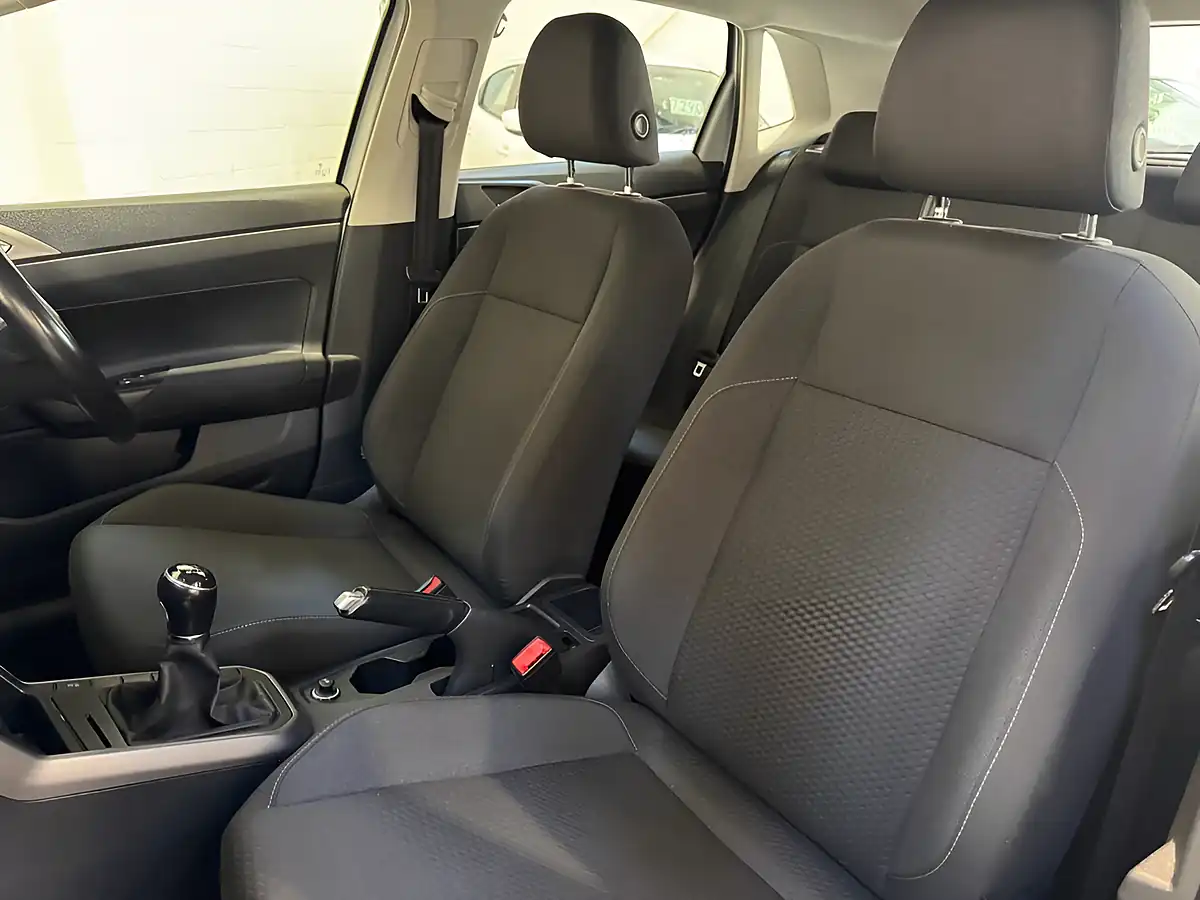 Used 2019 Volkswagen Polo Se Tech Edition Silver - Interior and Exterior details 14