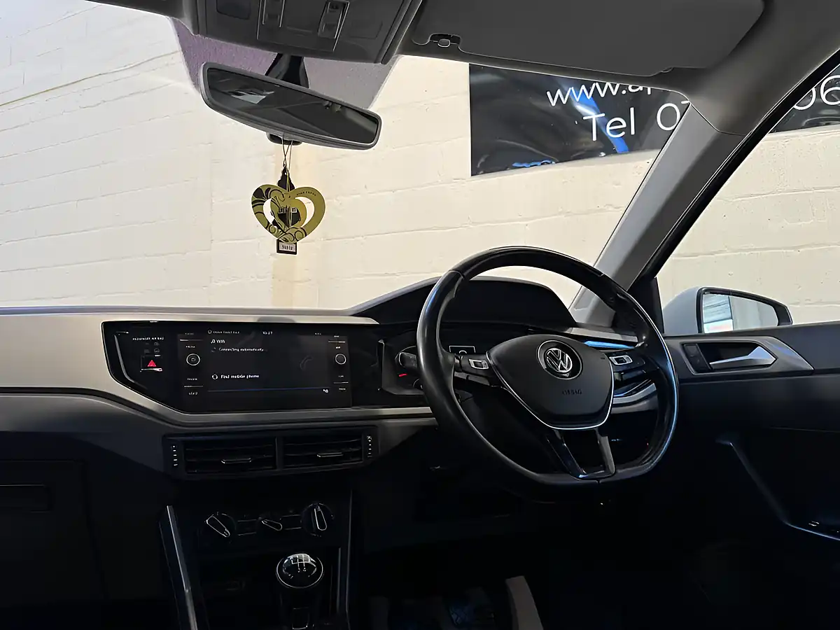 Used 2019 Volkswagen Polo Se Tech Edition Silver - Interior and Exterior details 15