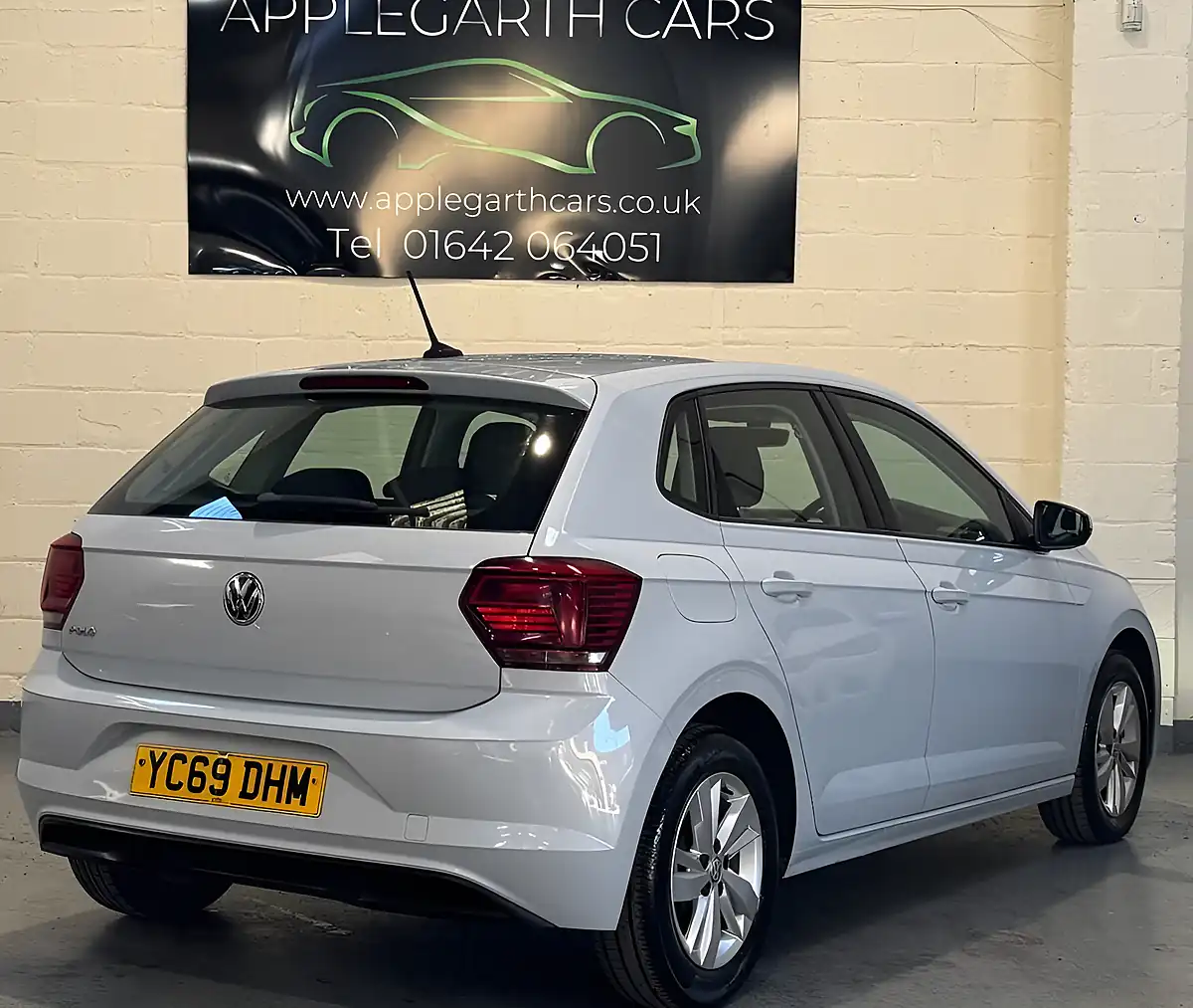 Used 2019 Volkswagen Polo Se Tech Edition Silver - Interior and Exterior details 3