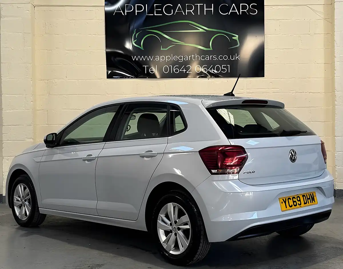 Used 2019 Volkswagen Polo Se Tech Edition Silver - Interior and Exterior details 7