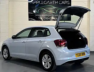 Used 2019 Volkswagen Polo Se Tech Edition Silver - Interior and Exterior details 8