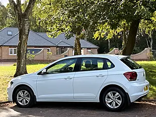 Used 2019 Volkswagen Polo Se Tech Edition White - Interior and Exterior details 16