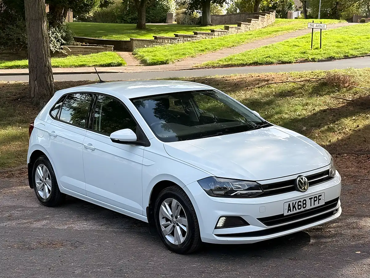 Used 2019 Volkswagen Polo Se Tech Edition White - Interior and Exterior details 17