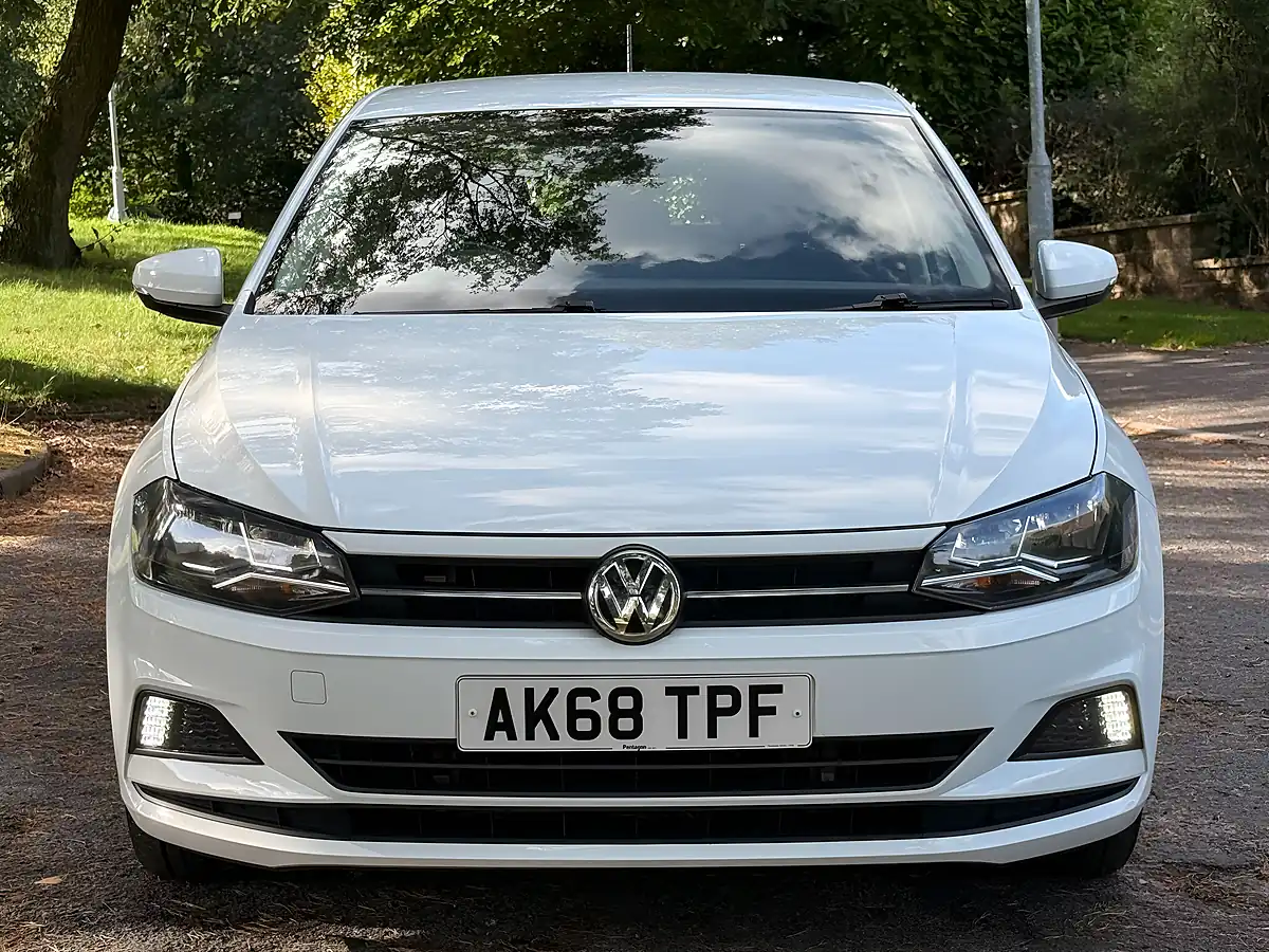 Used 2019 Volkswagen Polo Se Tech Edition White - Interior and Exterior details 9