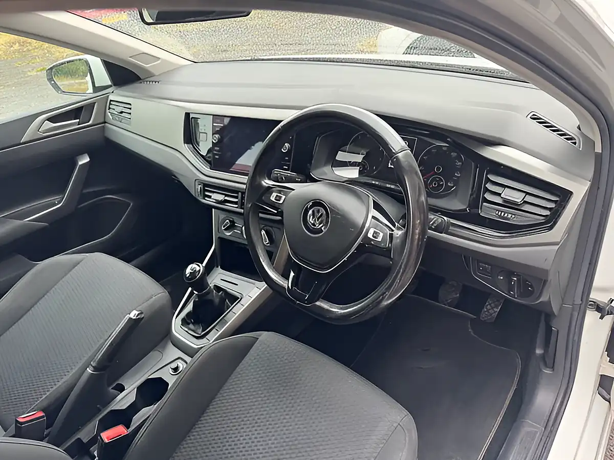 Used 2019 Volkswagen Polo Se White - Interior and Exterior details 19