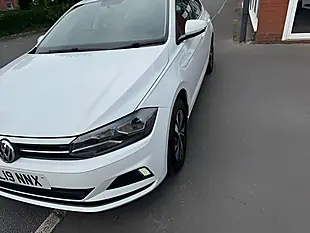 Used 2019 Volkswagen Polo Se White - Interior and Exterior details 8