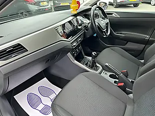 Used 2019 Volkswagen Polo Se White - Interior and Exterior details 18