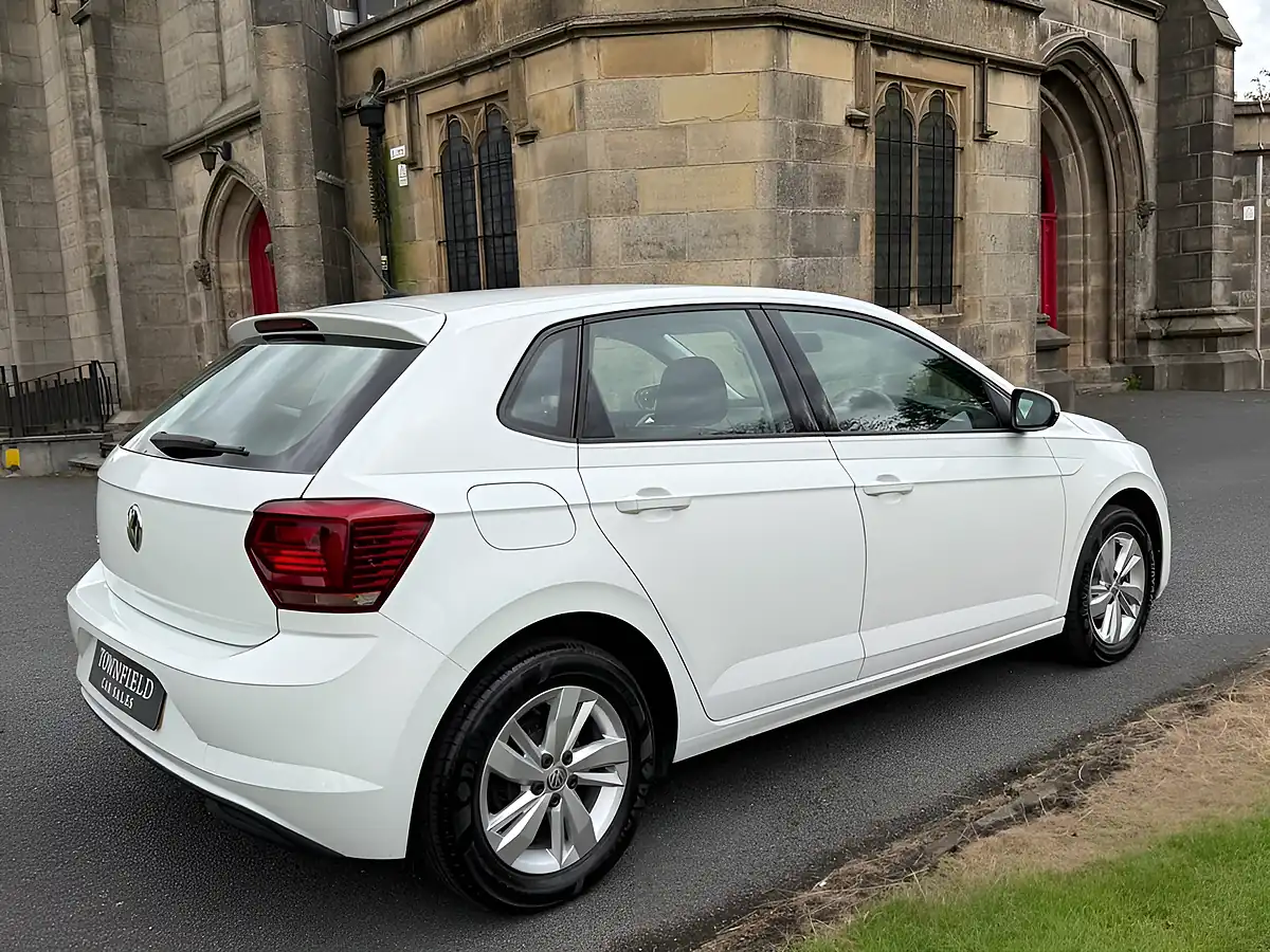 Used 2019 Volkswagen Polo Se White - Interior and Exterior details 3