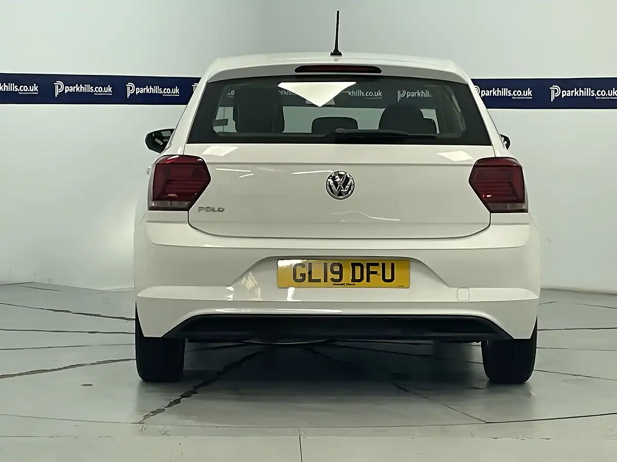 Used 2019 Volkswagen Polo Se White - Interior and Exterior details 10