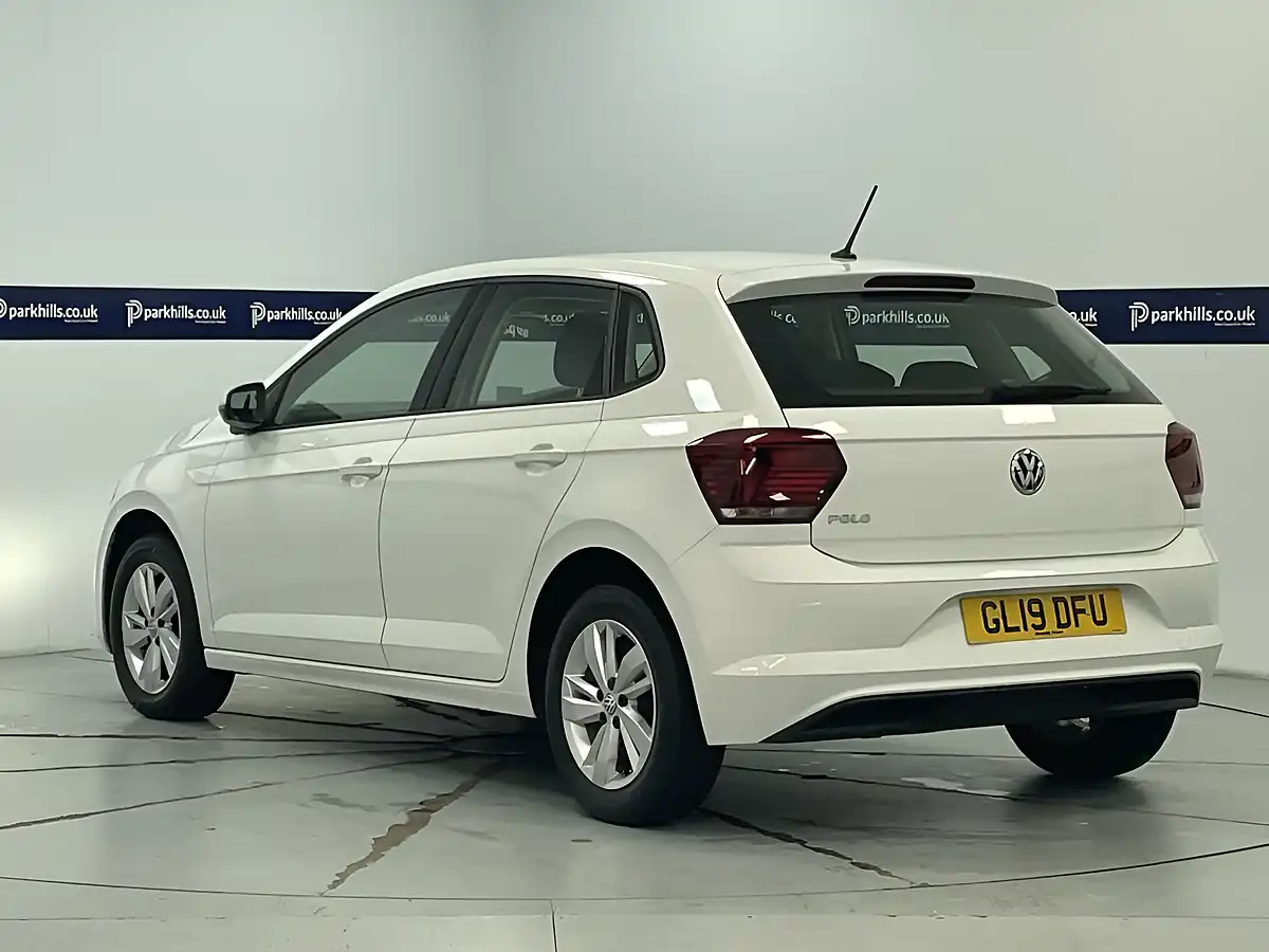 Used 2019 Volkswagen Polo Se White - Interior and Exterior details 4