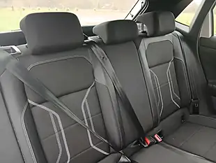 Used 2019 Volkswagen Polo Se White - Interior and Exterior details 12