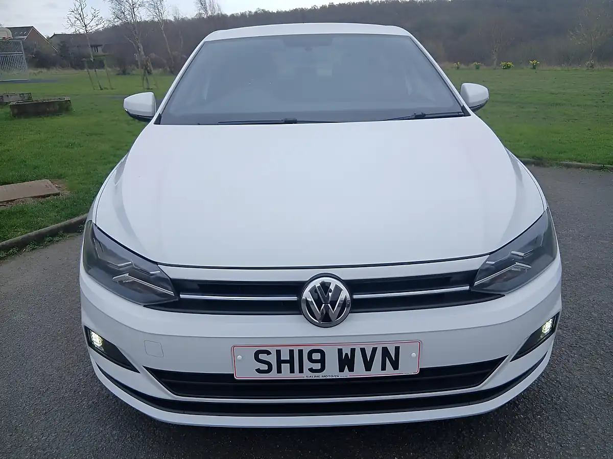 Used 2019 Volkswagen Polo Se White - Interior and Exterior details 2