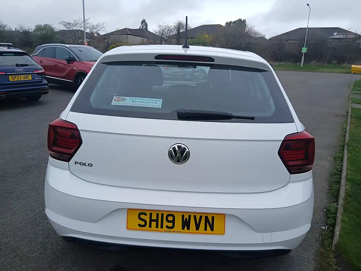 Used 2019 Volkswagen Polo Se White - Interior and Exterior details 7