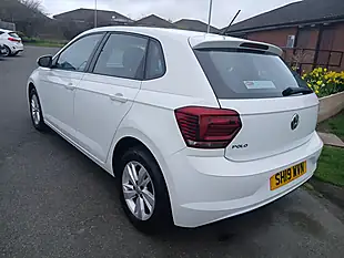 Used 2019 Volkswagen Polo Se White - Interior and Exterior details 8