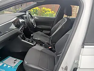 Used 2019 Volkswagen Polo Se White - Interior and Exterior details 9
