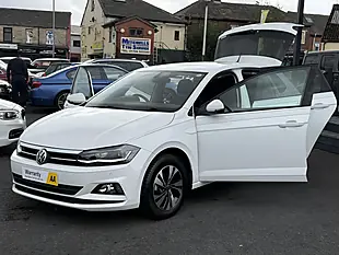 Used 2019 Volkswagen Polo Sel White - Interior and Exterior details 11