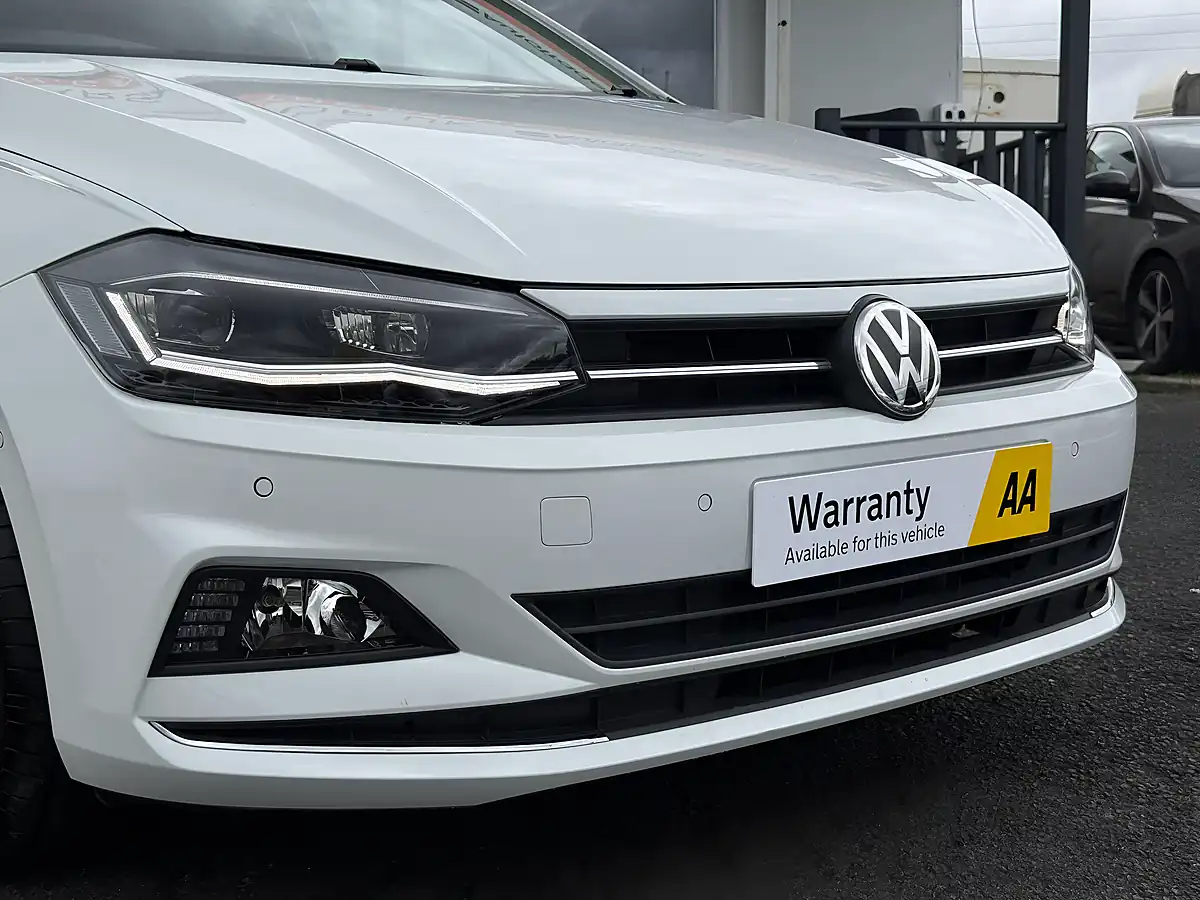 Used 2019 Volkswagen Polo Sel White - Interior and Exterior details 8