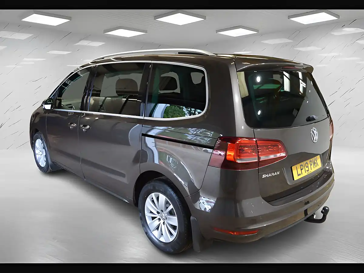 Used 2019 Volkswagen Sharan Se Dark Oak Brown - Interior and Exterior details 8