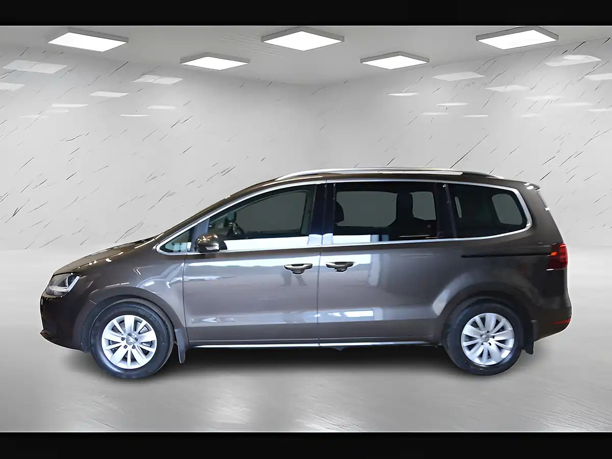 Used 2019 Volkswagen Sharan Se Dark Oak Brown - Interior and Exterior details 9