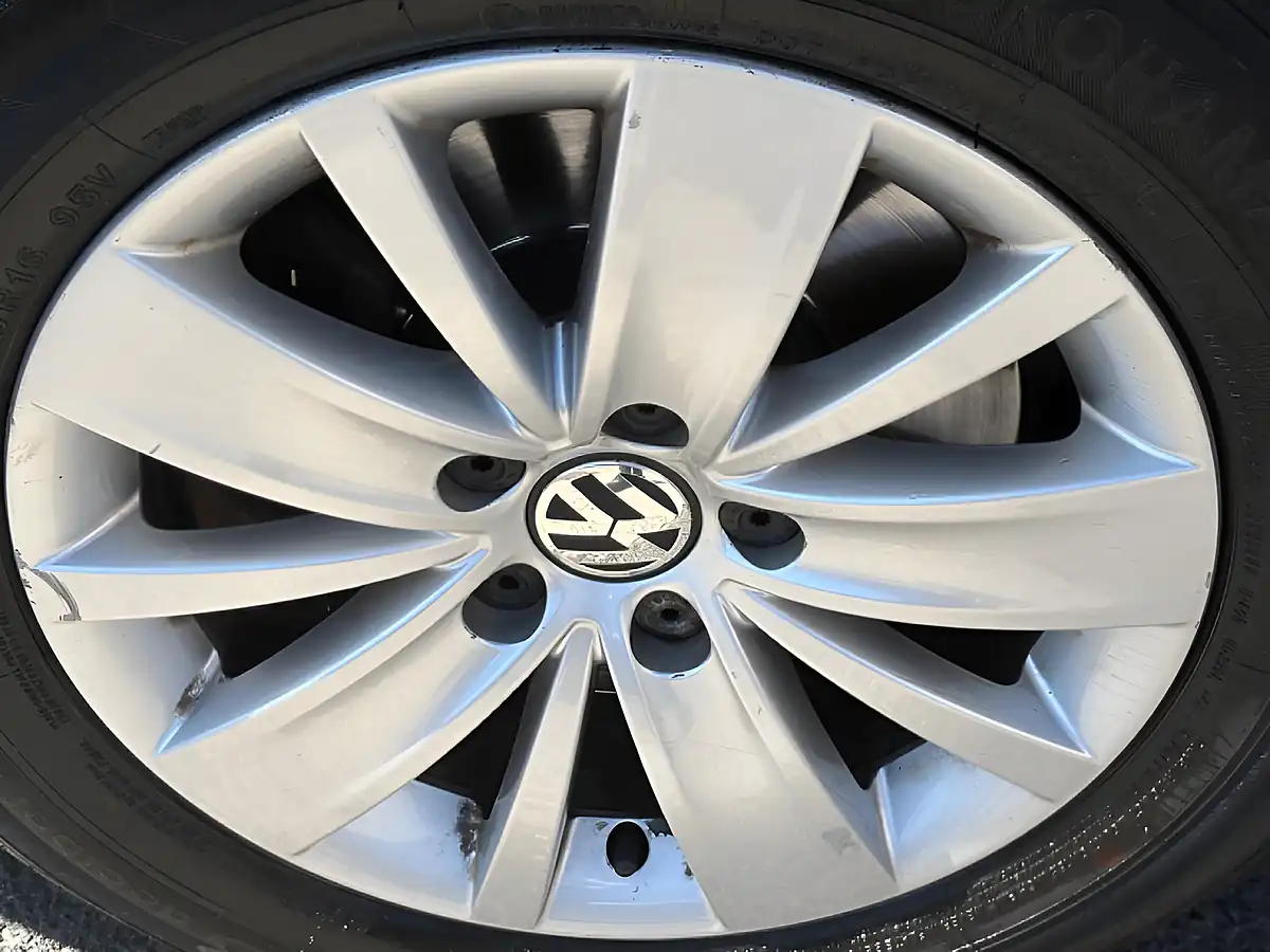 Used 2019 Volkswagen Sharan Se Nav Black - Interior and Exterior details 15