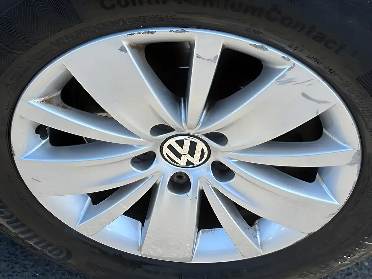 Used 2019 Volkswagen Sharan Se Nav Black - Interior and Exterior details 18