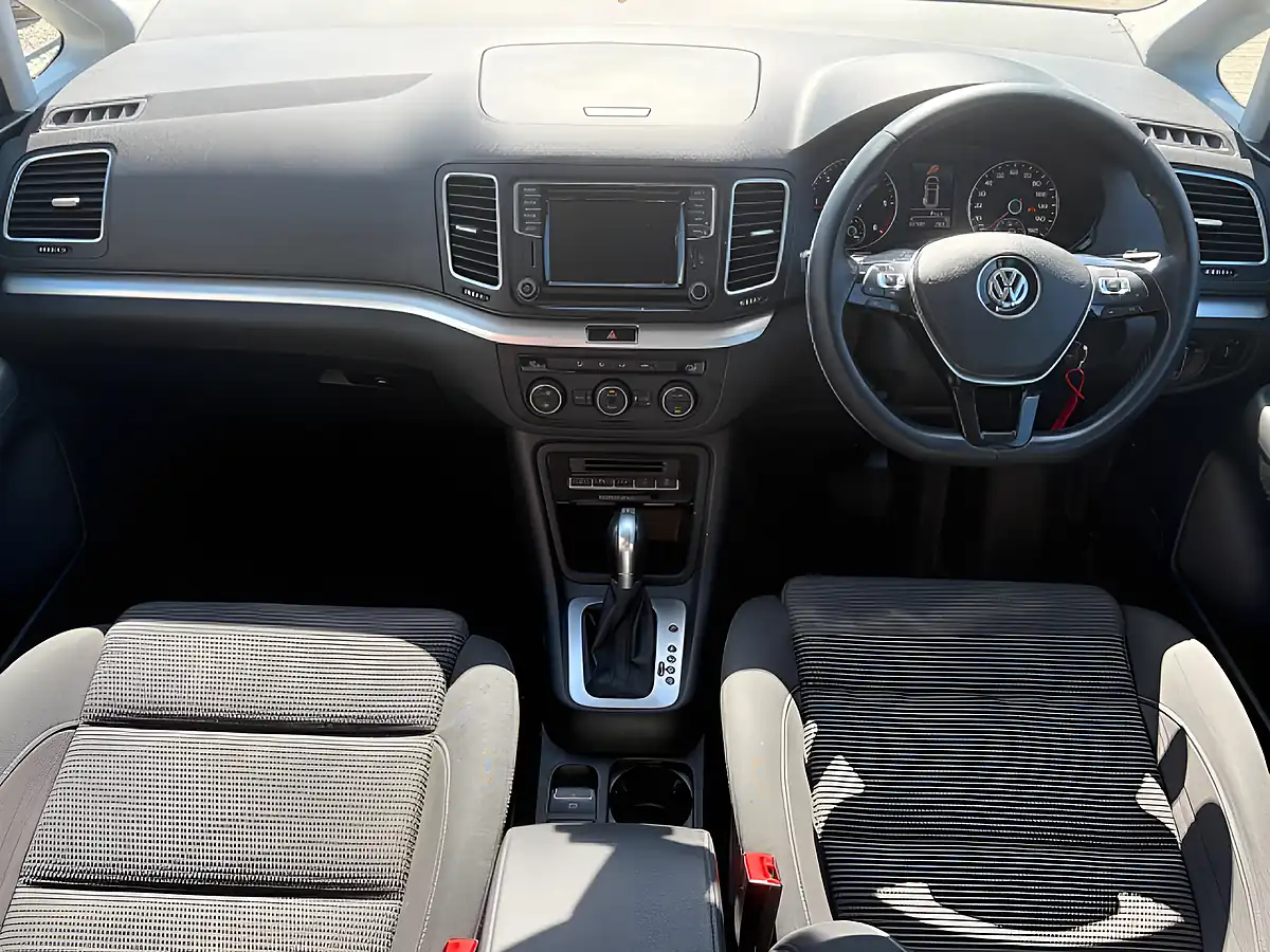 Used 2019 Volkswagen Sharan Se Nav Black - Interior and Exterior details 3