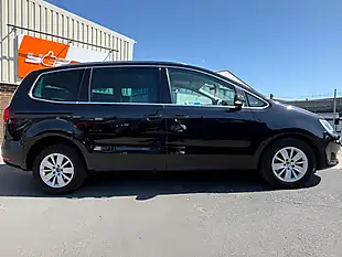 Used 2019 Volkswagen Sharan Se Nav Black - Interior and Exterior details 5