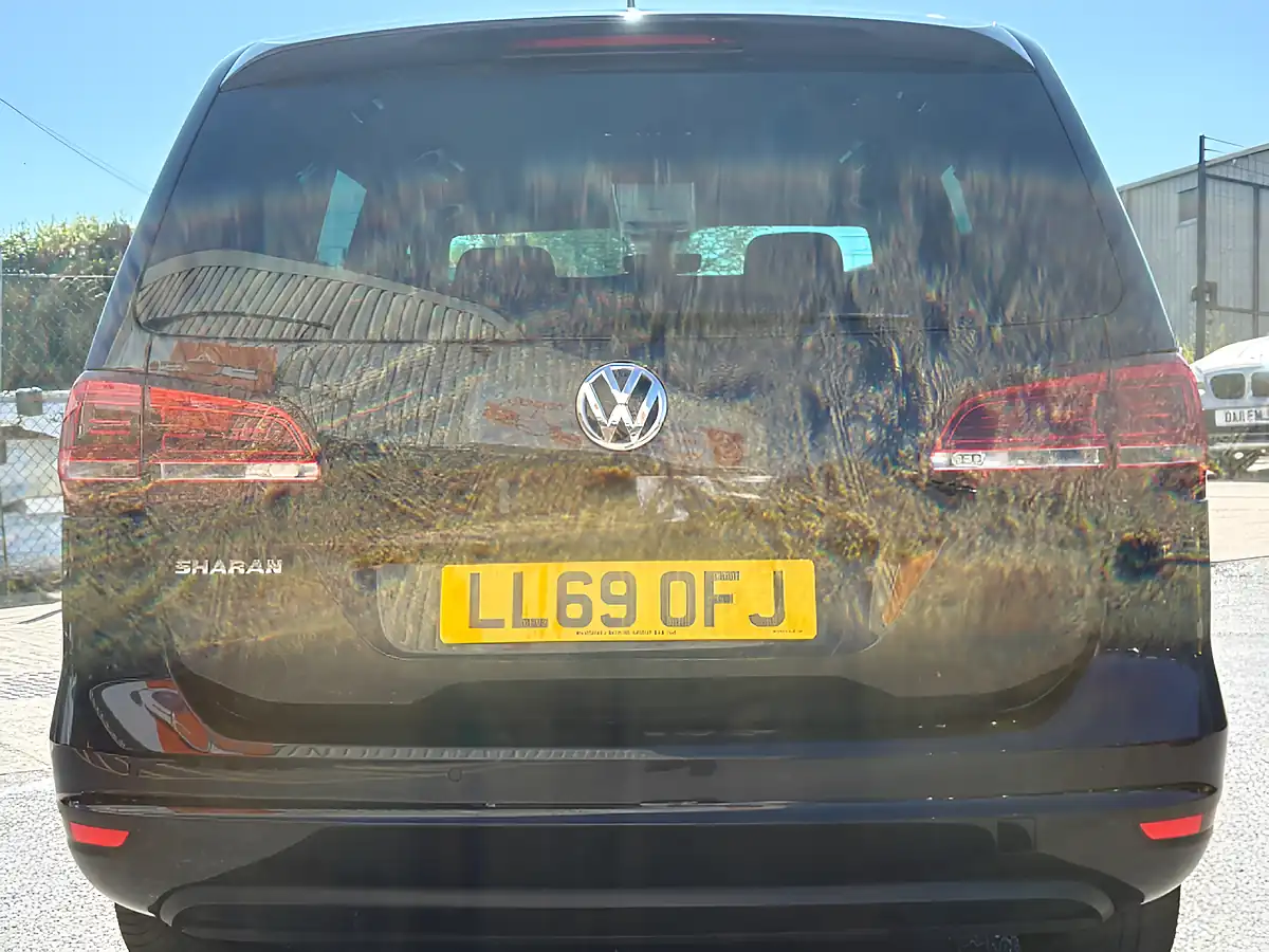 Used 2019 Volkswagen Sharan Se Nav Black - Interior and Exterior details 8