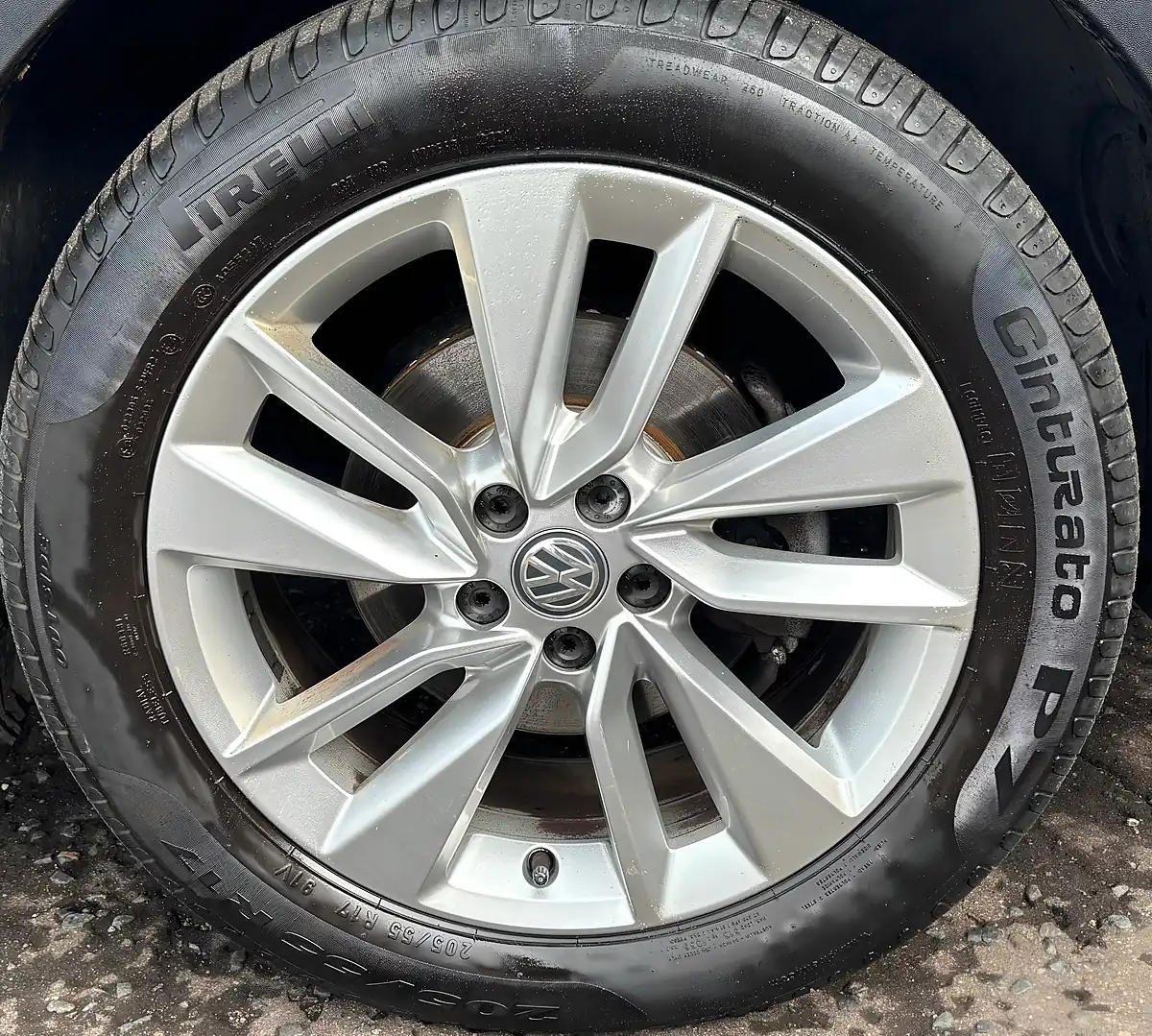 Used 2019 Volkswagen T-Cross Se Blue - Interior and Exterior details 19
