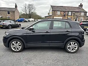 Used 2019 Volkswagen T-Cross Se Deep Black - Interior and Exterior details 8