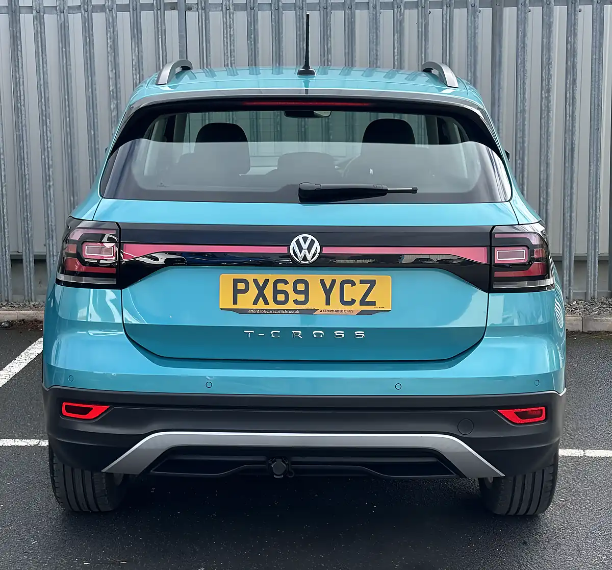 Used 2019 Volkswagen T-Cross Se Metallic Turquoise - Interior and Exterior details 6
