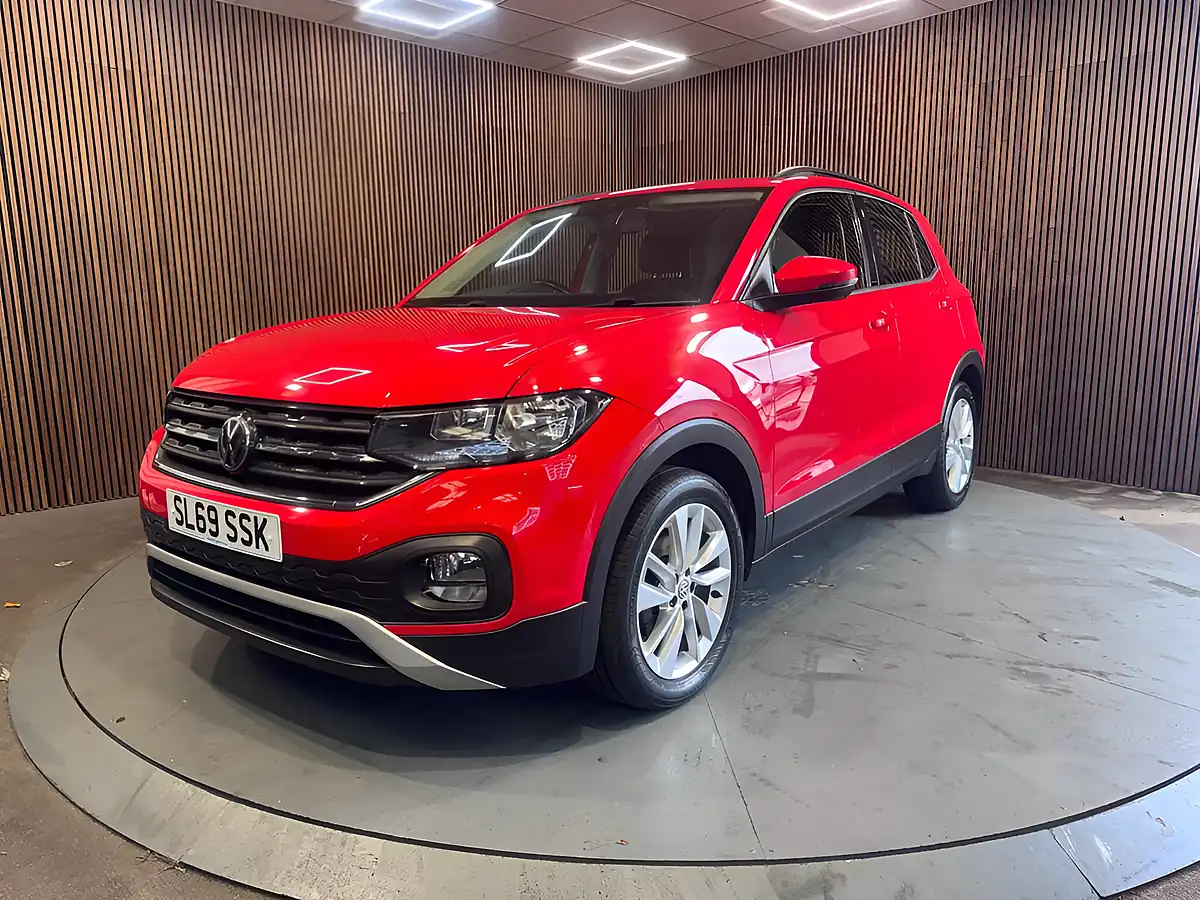 Used 2019 Volkswagen T-Cross Se Red - Interior and Exterior details 3