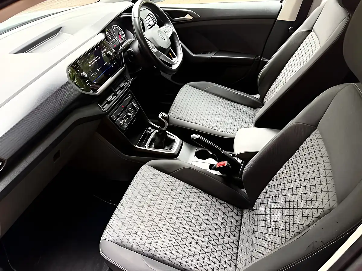 Used 2019 Volkswagen T-Cross Se Reflex Silver - Interior and Exterior details 12