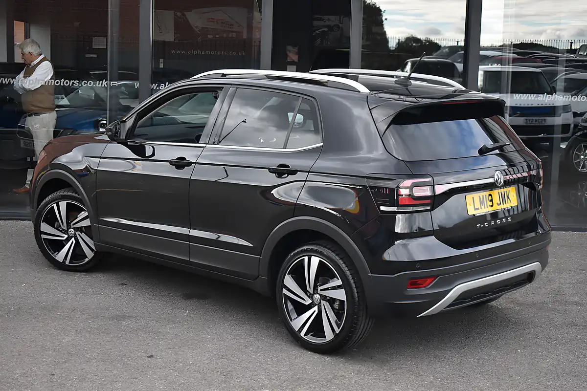 Used 2019 Volkswagen T-Cross Sel Deep Black - Interior and Exterior details 2