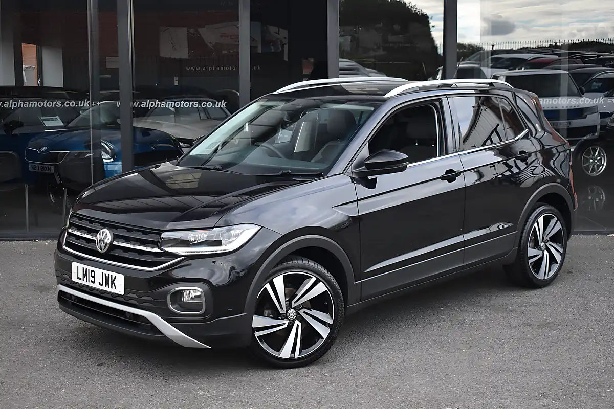 Used 2019 Volkswagen T-Cross Sel Deep Black - Interior and Exterior details 5
