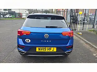 Used 2019 Volkswagen T-Roc Design Blue - Interior and Exterior details 11
