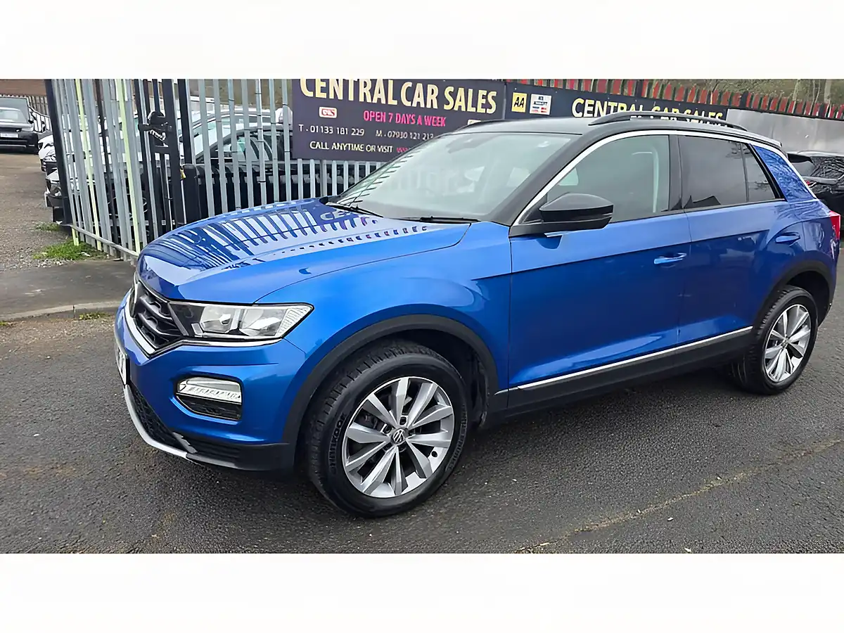 Used 2019 Volkswagen T-Roc Design Blue - Interior and Exterior details 20