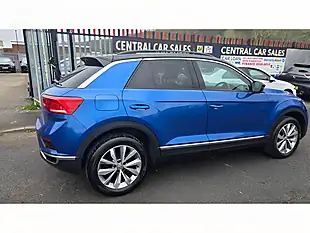 Used 2019 Volkswagen T-Roc Design Blue - Interior and Exterior details 8