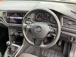 Used 2019 Volkswagen T-Roc Design Grey - Interior and Exterior details 10