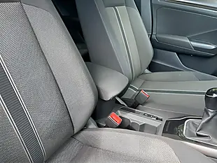 Used 2019 Volkswagen T-Roc Design Silver - Interior and Exterior details 20