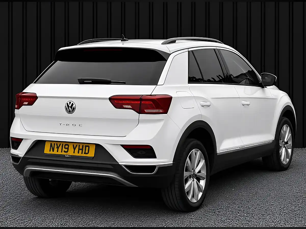 Used 2019 Volkswagen T-Roc Design Silver - Interior and Exterior details 8